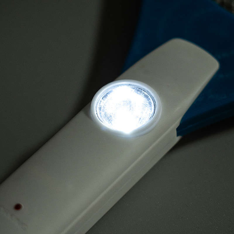 FF-678 3-kleuren LED met stekker Loodzuurbatterij 400mAh Elektrische muggenmepper FF-678 3-kleuren LED met stekker Loodzuurbatterij 400mAh Elektrische muggenmepper